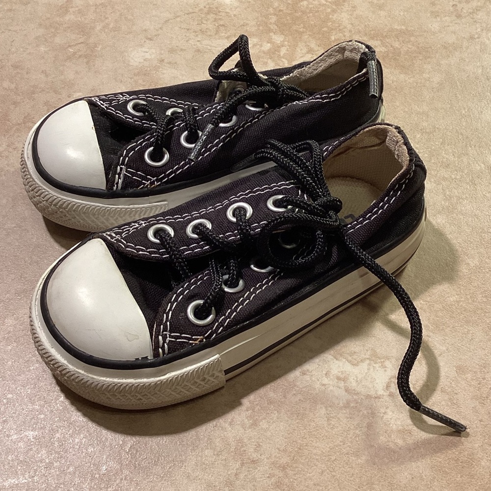 Converse Black Low Top Infant Size 4